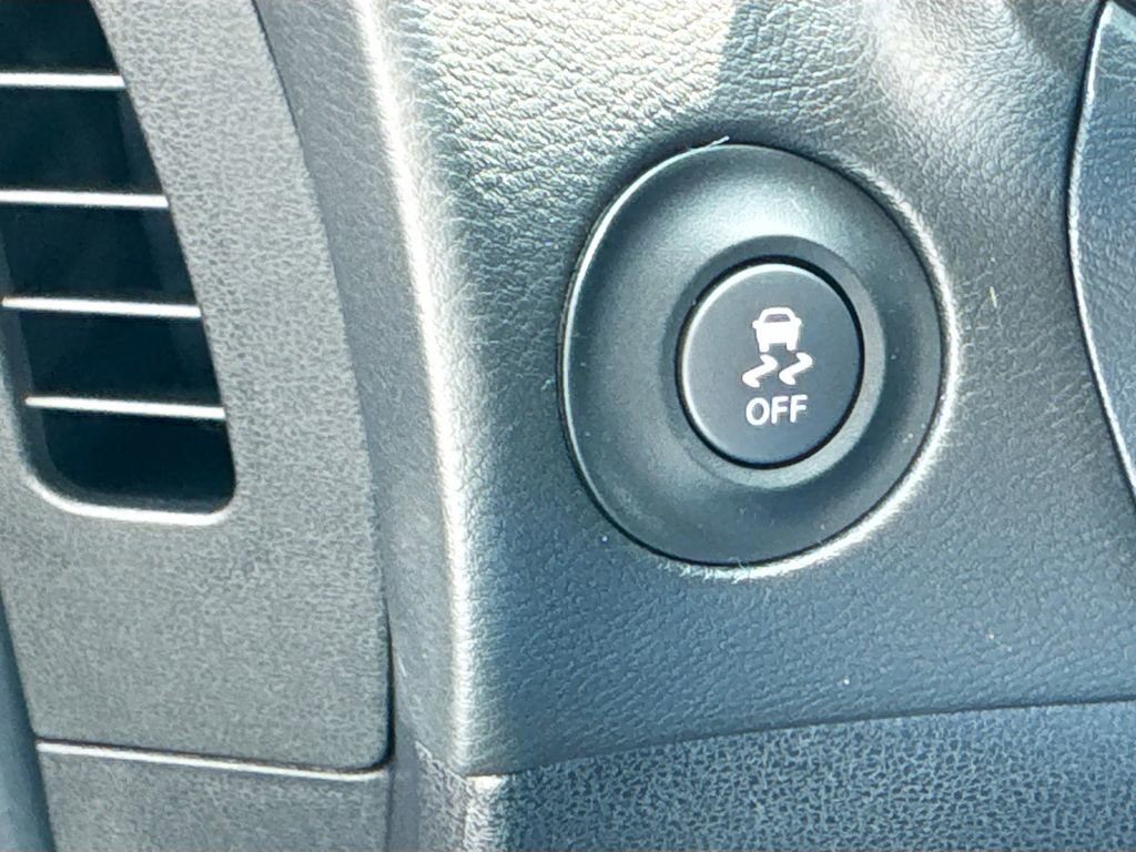 Used 2024 Nissan Z Performance w/ Floor Mat Package RWD image 8