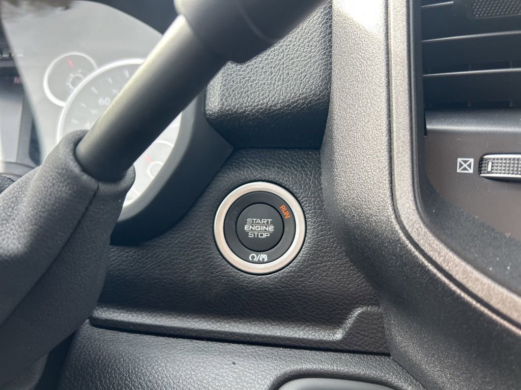 New 2026 RAM 5500 Tradesman AWD/4WD image 17