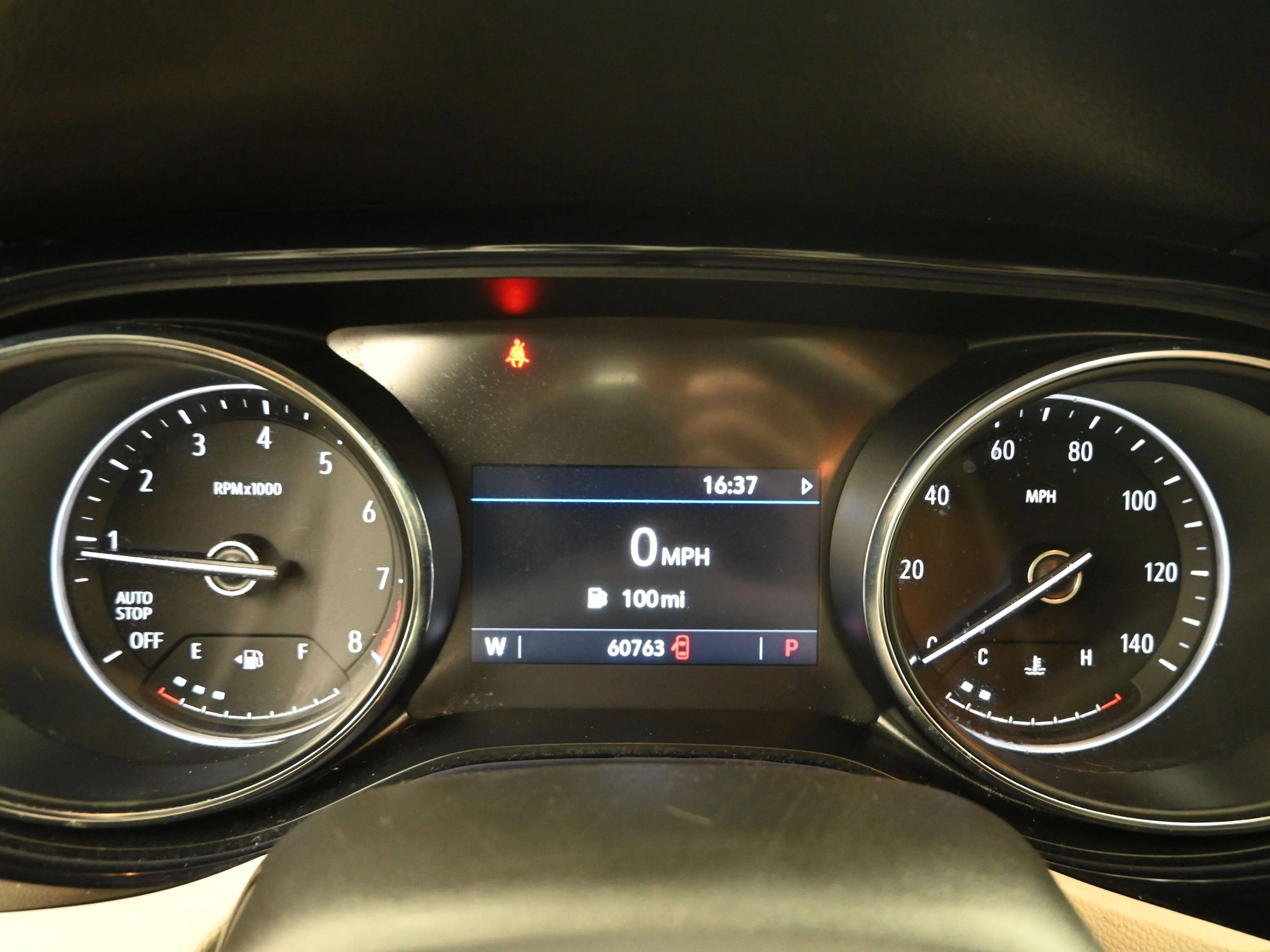 Used 2020 Buick Encore GX Essence image 13