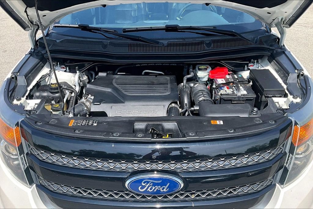Used 2015 Ford Explorer Sport w/ Equipment Group 401A AWD/4WD image 11