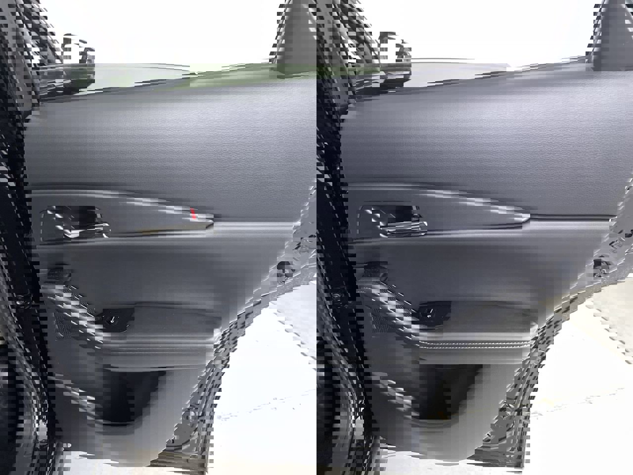 Used 2023 MAZDA CX-30 AWD 2.5 S w/ Preferred Package image 22