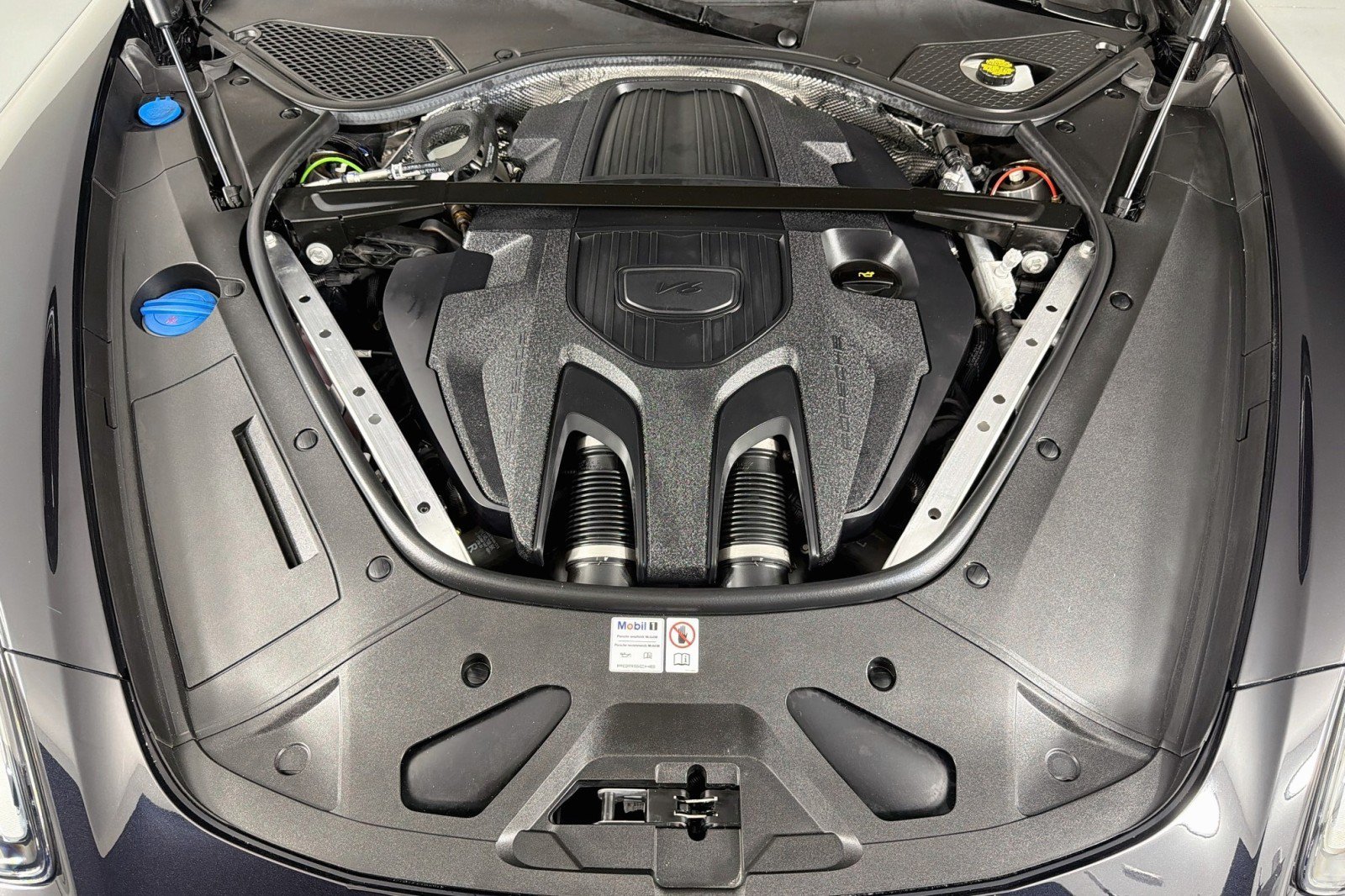 Used 2023 Porsche Panamera Platinum Edition RWD image 11