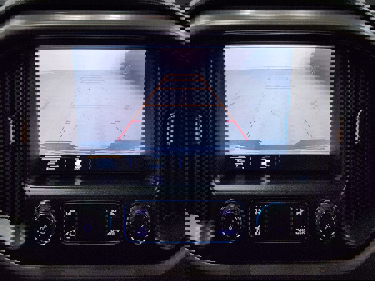 Used 2022 GMC Canyon AT4 image 38