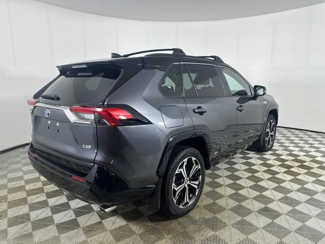 Used 2023 Toyota RAV4 XSE AWD/4WD image 7