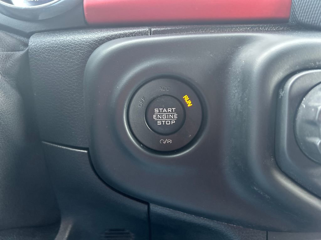 Used 2021 Jeep Wrangler Unlimited Rubicon image 32