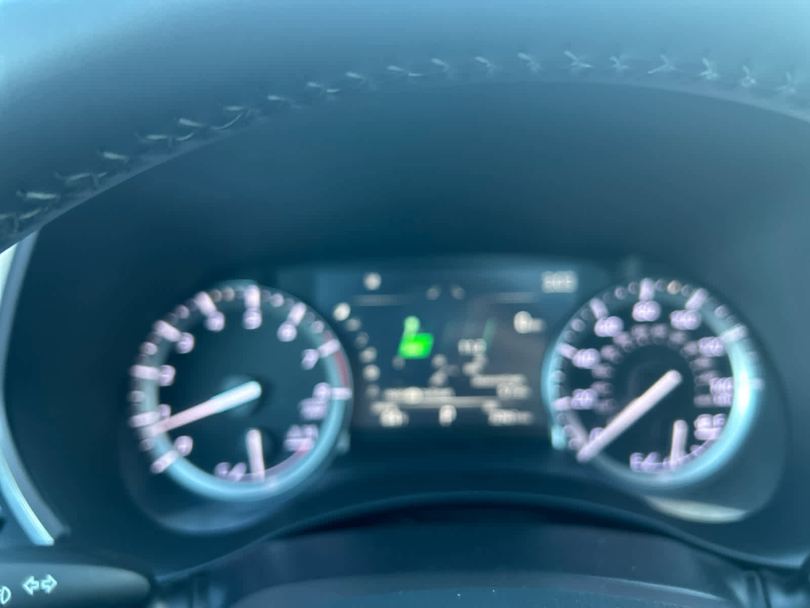 Used 2022 Toyota Highlander XLE image 26