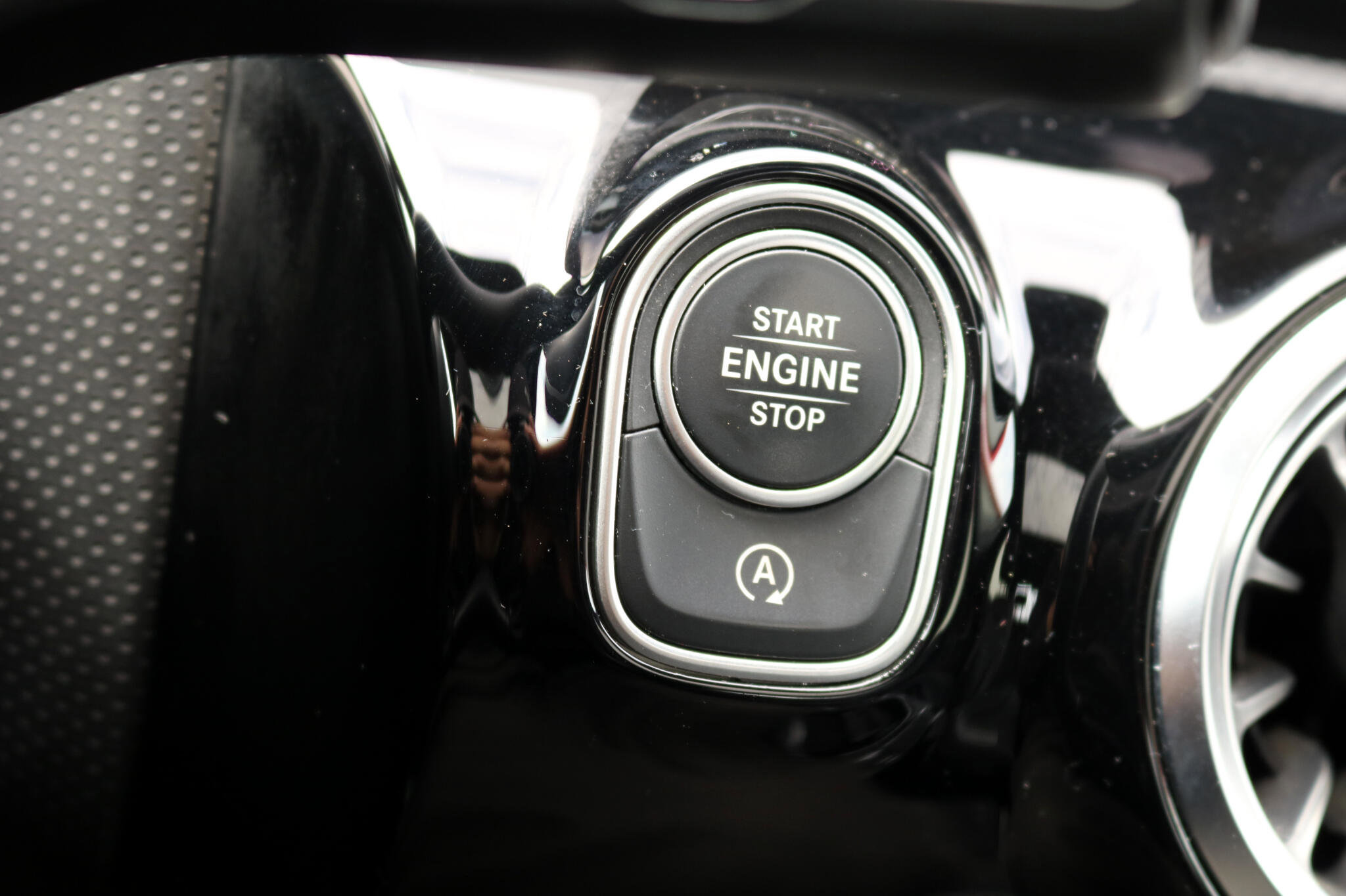 Used 2021 Mercedes-Benz A 220 image 35