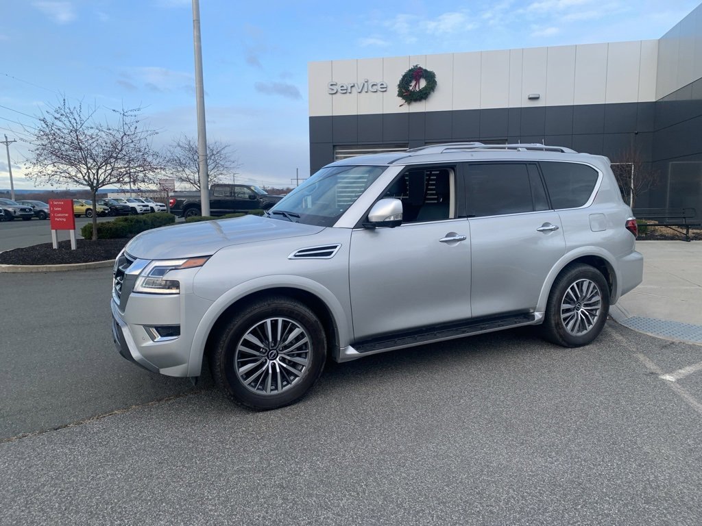 Used 2024 Nissan Armada SL w/ Cargo Package image 3
