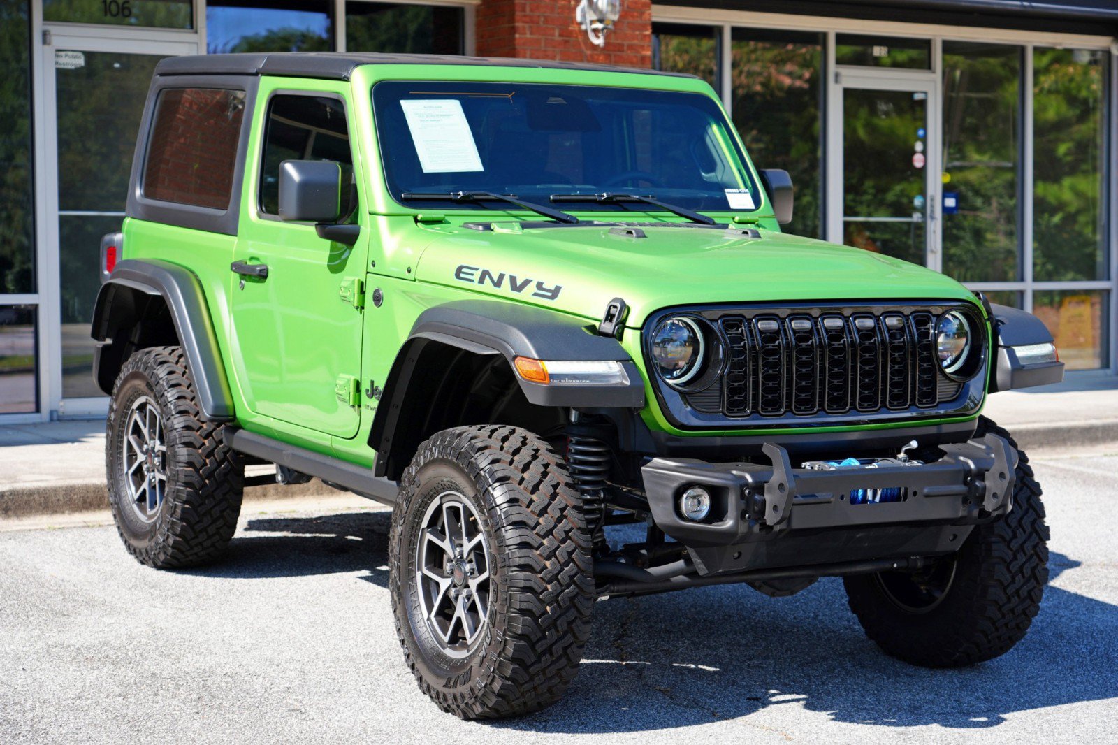 Used 2025 Jeep Wrangler Sport AWD/4WD image 55