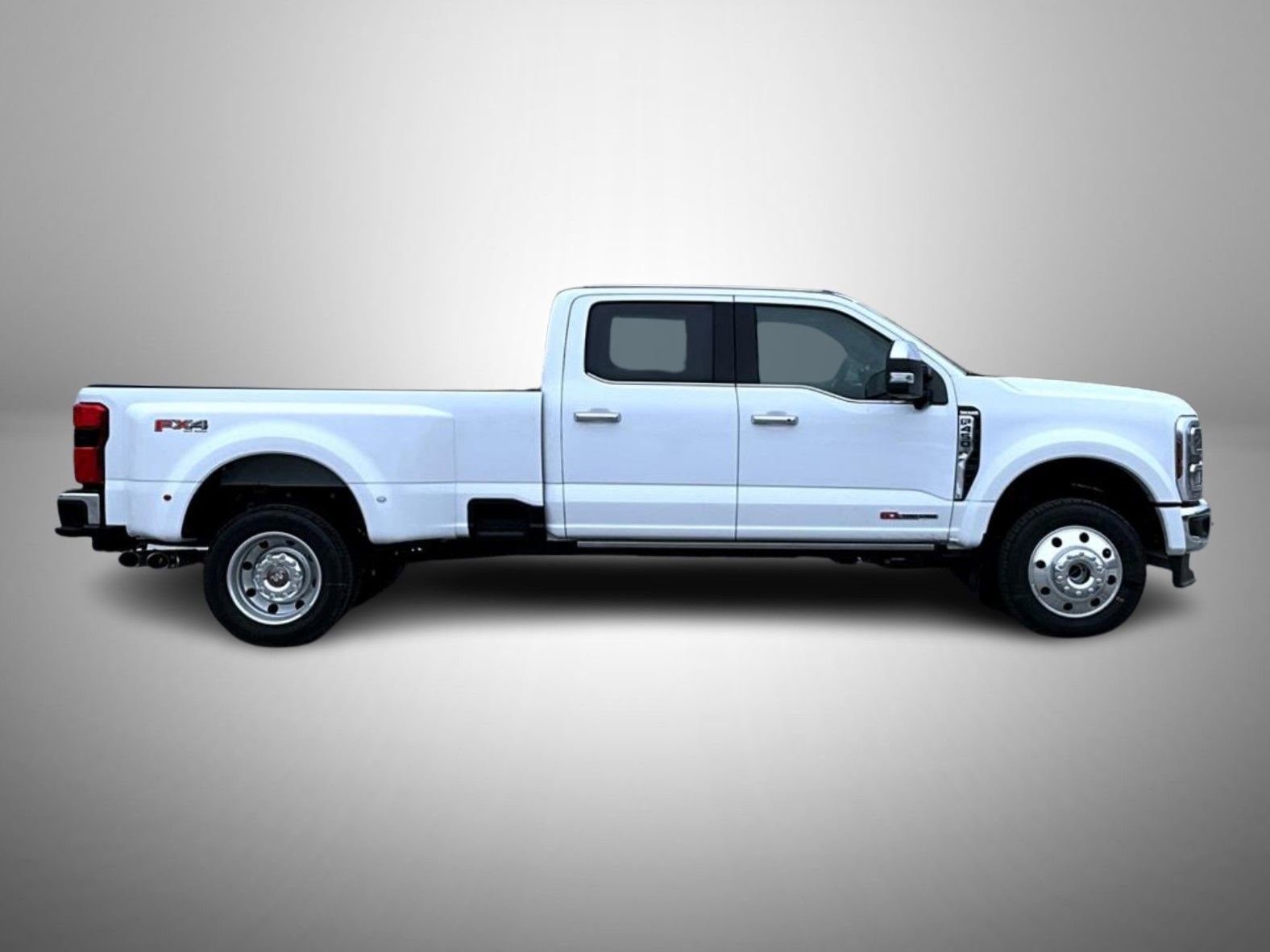 New 2026 Ford F450 King Ranch w/ Chrome Package image 4