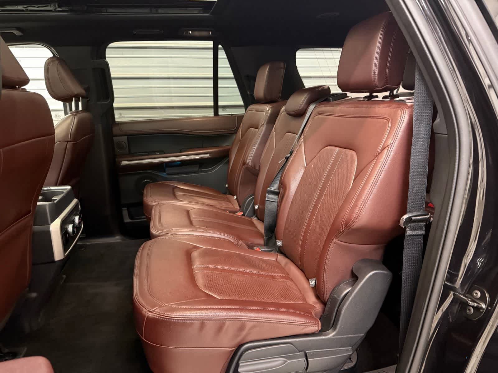 Used 2022 Ford Expedition Max Limited AWD/4WD image 28
