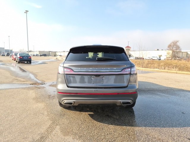Used 2023 Lincoln Nautilus AWD w/ Premium Package image 6