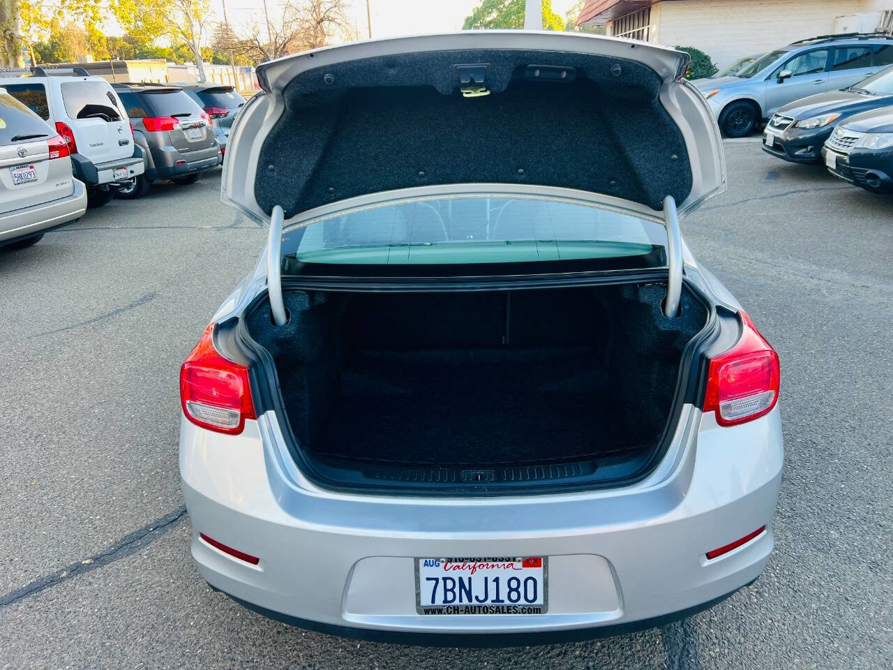 Used 2013 Chevrolet Malibu LS w/ Protection Package image 9