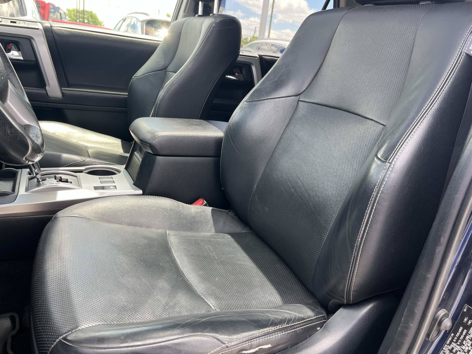 Used 2017 Toyota 4Runner Limited AWD/4WD image 32