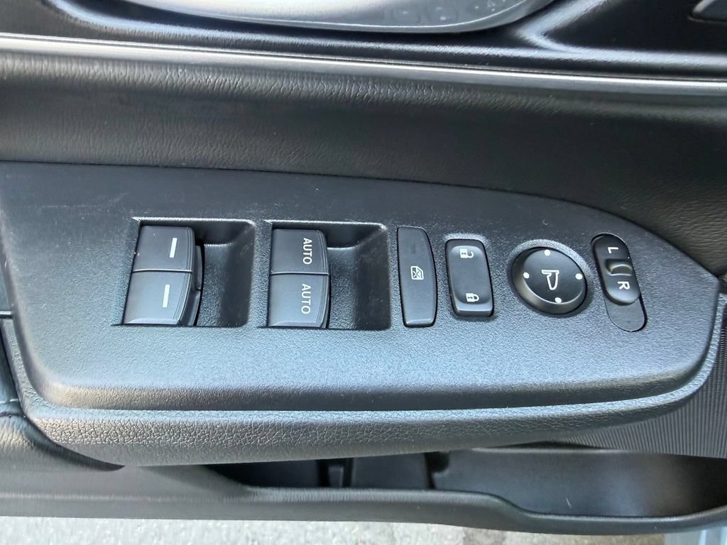 Used 2022 Honda CR-V Touring image 59