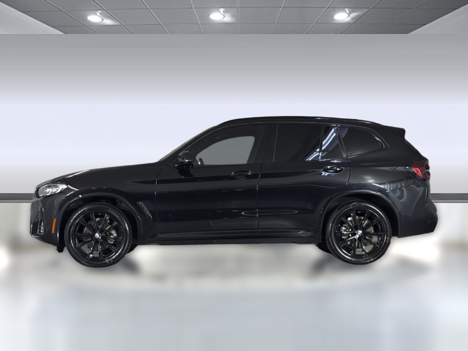 Used 2024 BMW X3 xDrive30i w/ M Sport Package AWD/4WD image 2