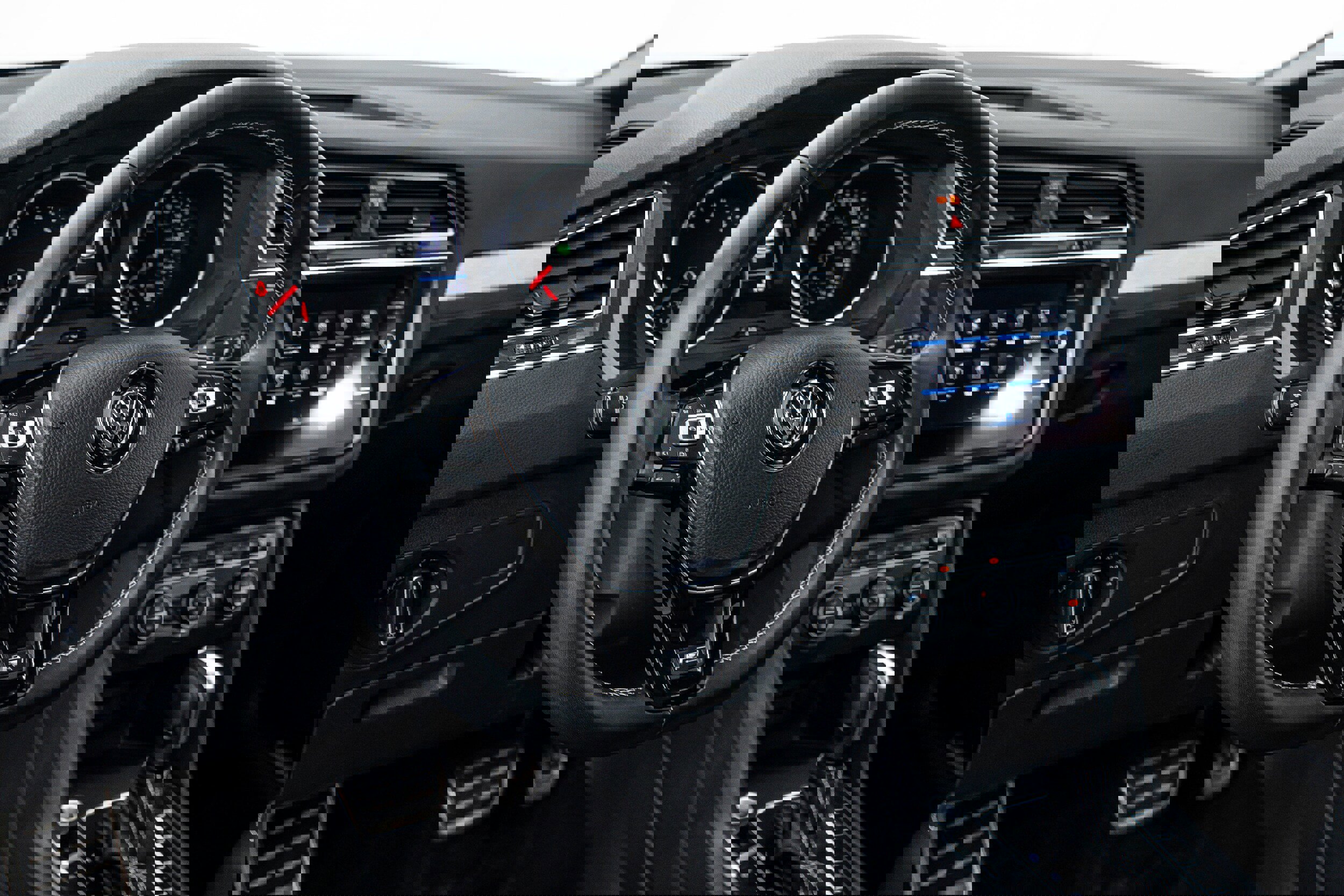 Used 2021 Volkswagen Tiguan SE R-Line image 11