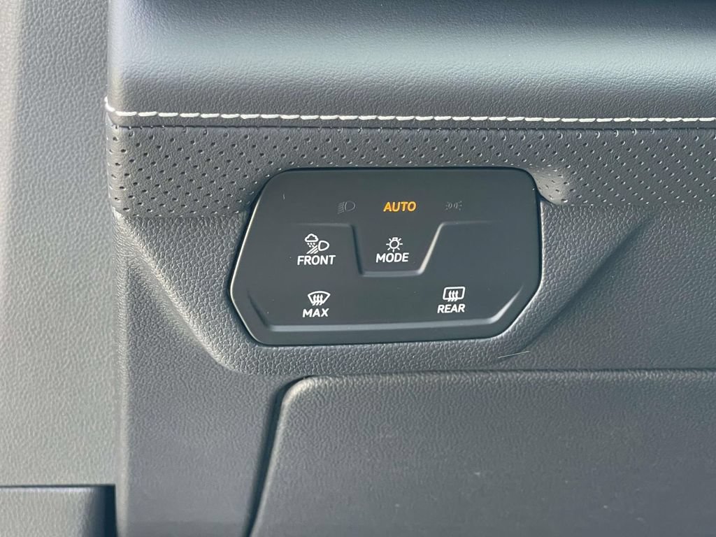 New 2026 Volkswagen Atlas SE FWD image 20
