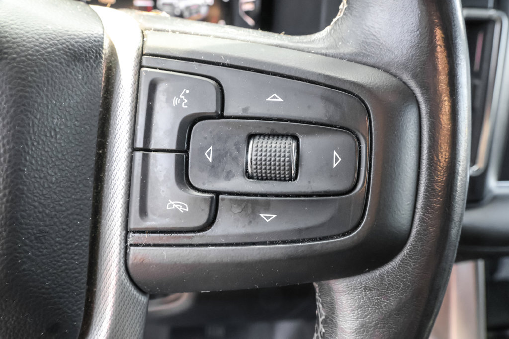 Used 2022 GMC Yukon XL Denali AWD/4WD image 23