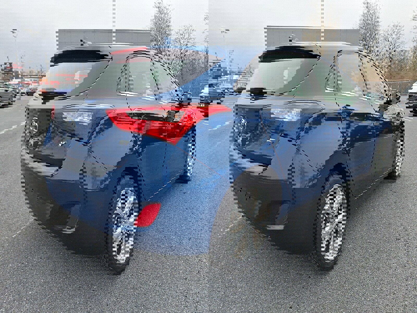 Used 2013 Hyundai Elantra GT w/ Touch & Go Pkg image 5