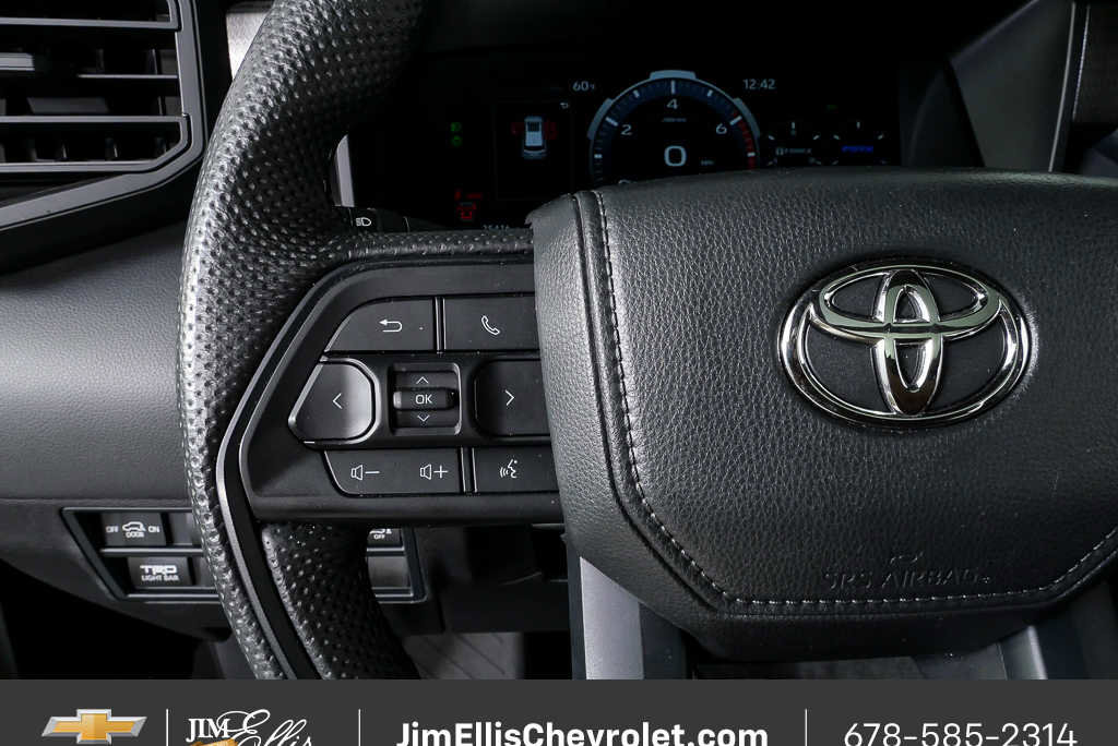 Used 2025 Toyota Sequoia TRD Pro AWD/4WD image 9