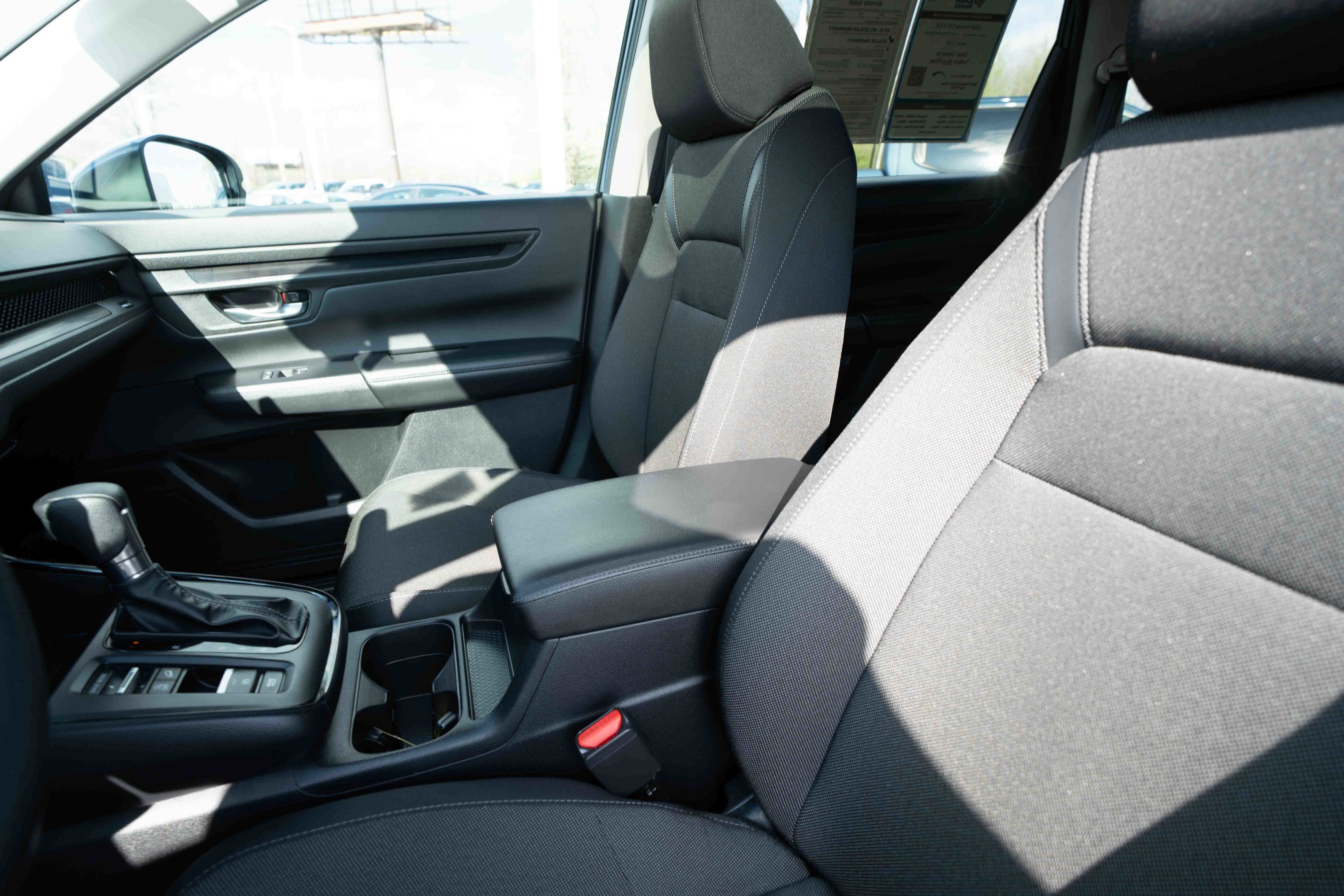 Used 2024 Honda CR-V EX image 10