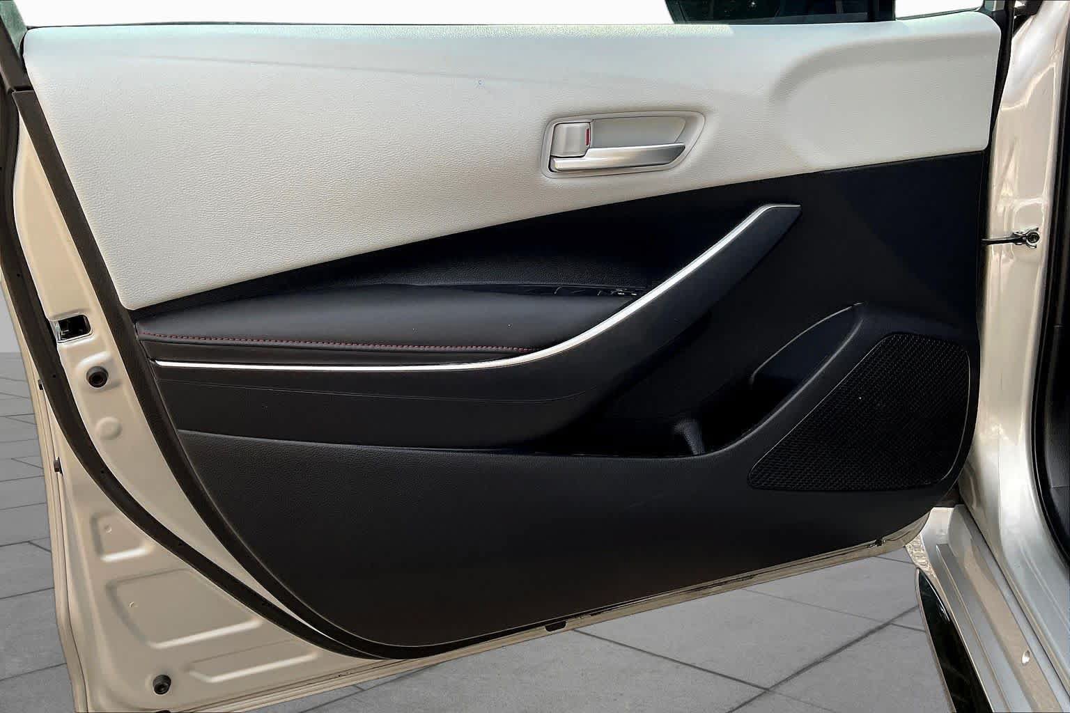 Used 2023 Toyota Corolla SE FWD image 21