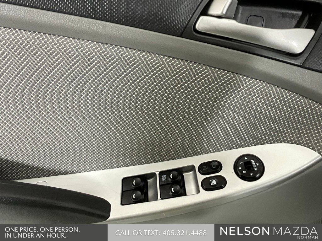 Used 2014 Hyundai Accent GS FWD image 21