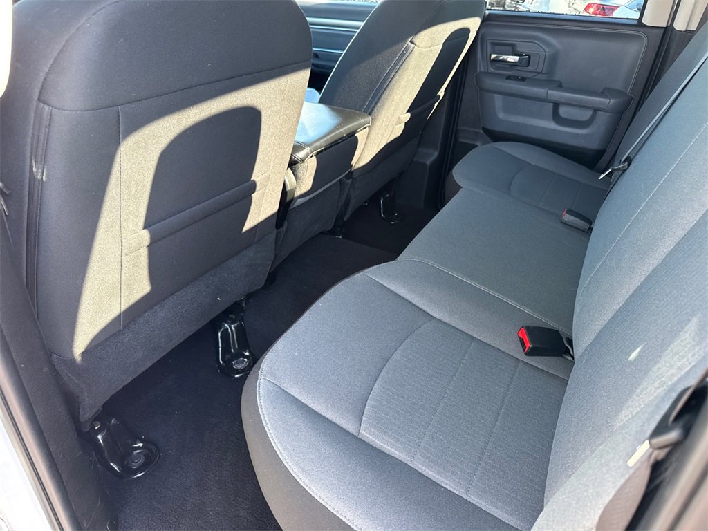 Used 2024 RAM 1500 Classic SLT image 17