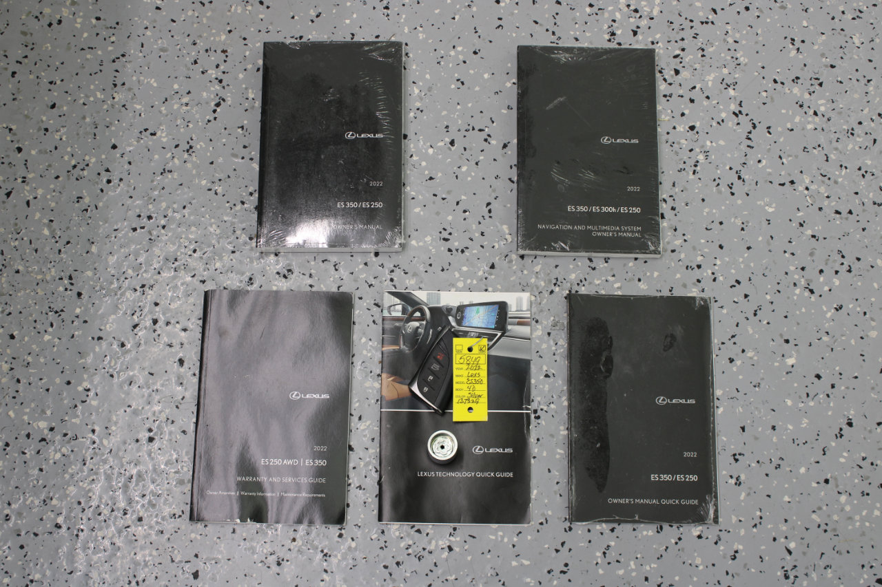 Used 2022 Lexus ES 350 w/ Premium Package image 91