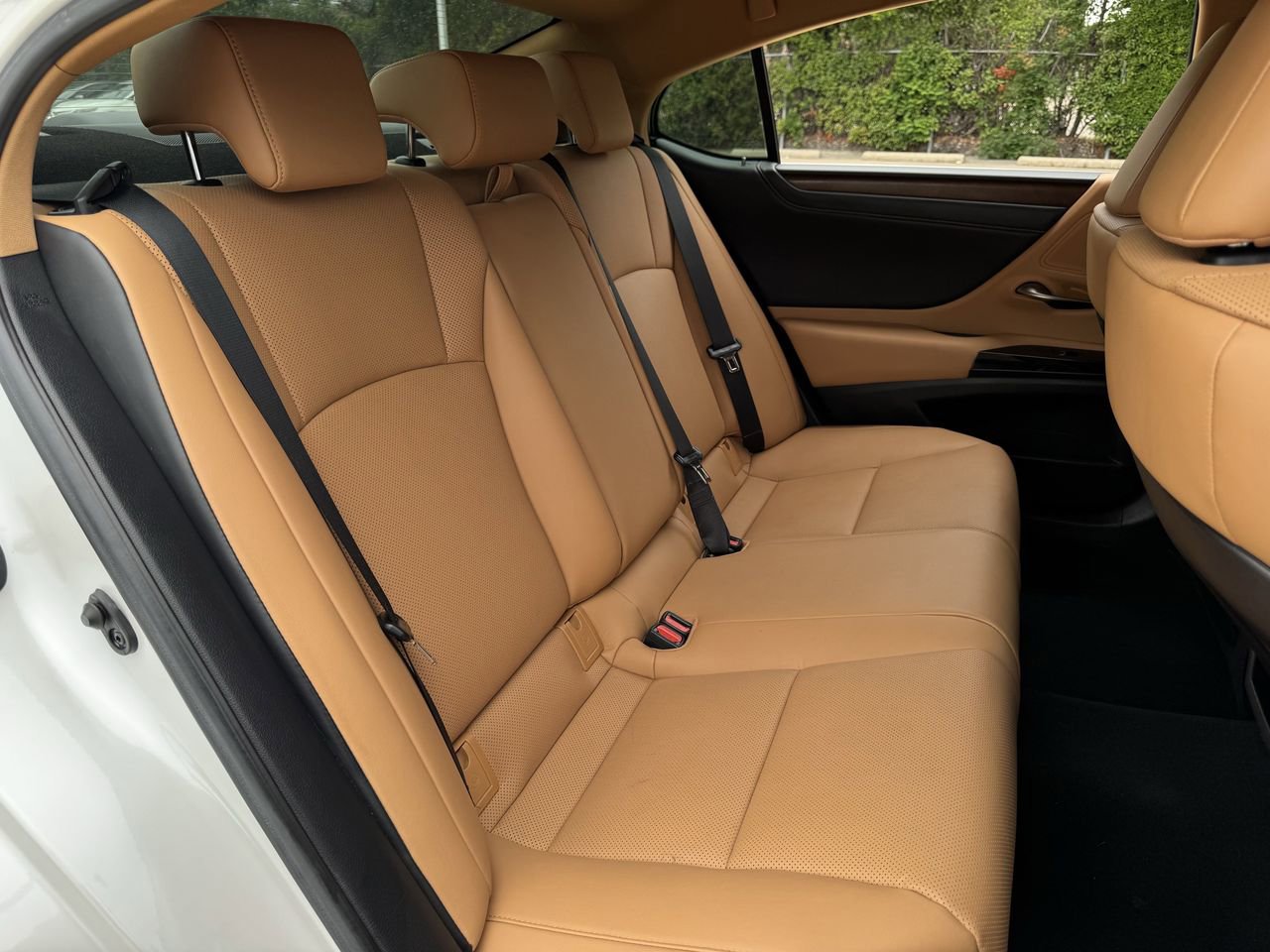 Used 2023 Lexus ES 350 w/ Premium Package FWD image 26