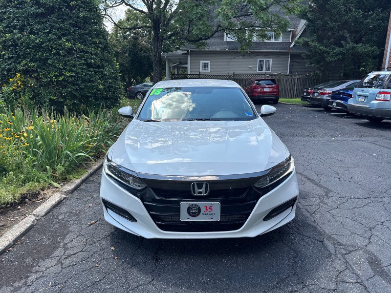 Used 2018 Honda Accord Sport image 8