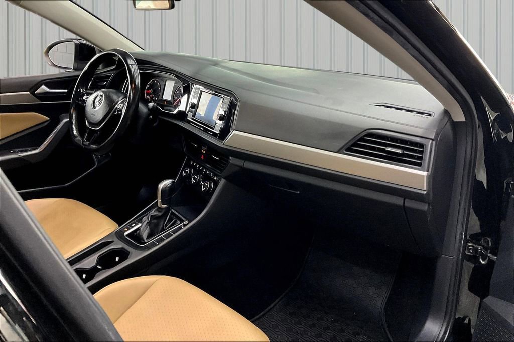 Used 2019 Volkswagen Jetta SE image 26