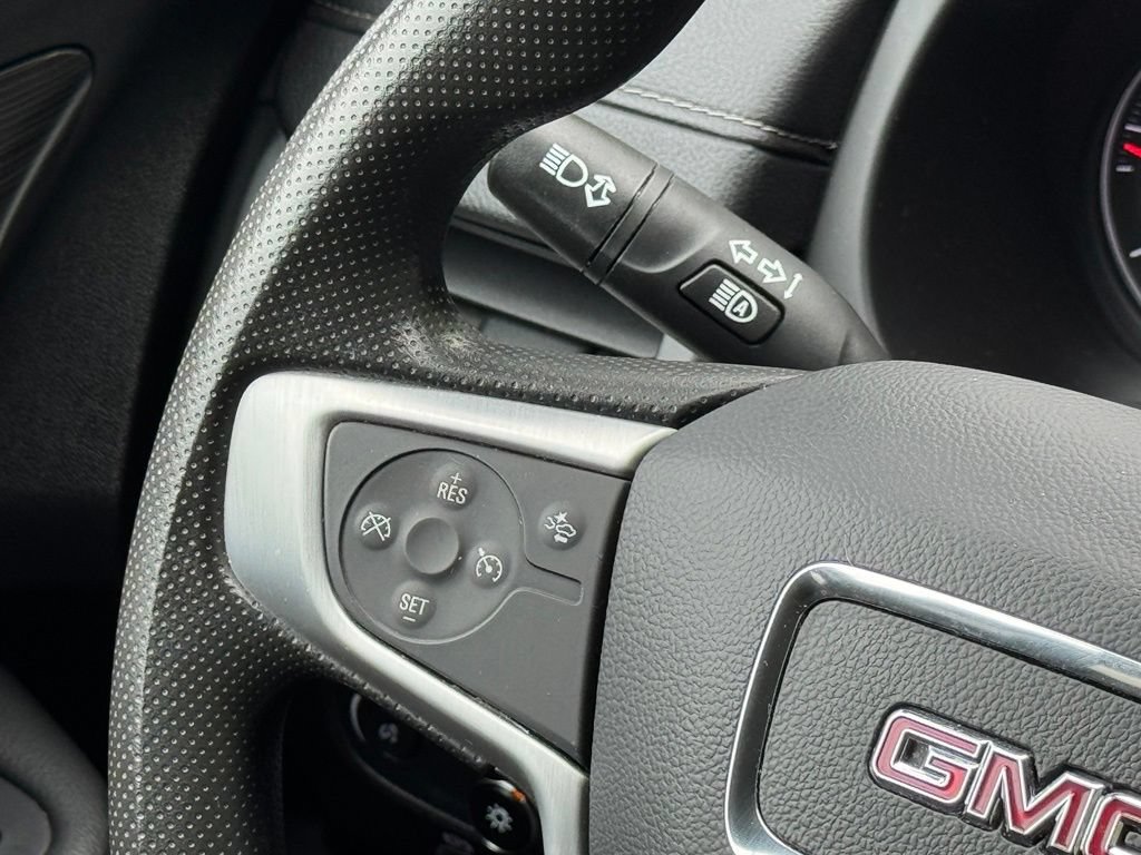Used 2024 GMC Terrain SLE AWD/4WD image 20