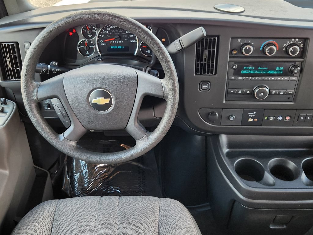 Used 2019 Chevrolet Express 3500 LT w/ LT Preferred Equipment Group RWD image 3