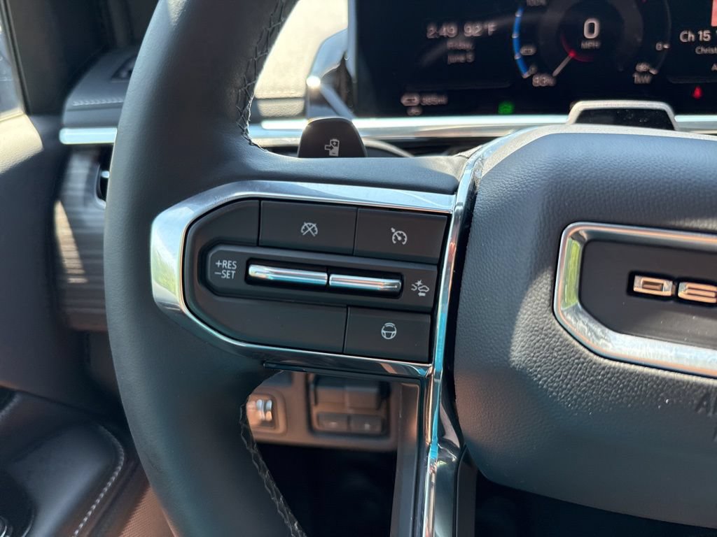 Used 2025 GMC Sierra EV Denali AWD/4WD image 22
