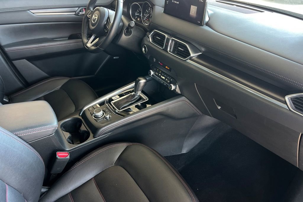 Certified 2024 MAZDA CX-5 Carbon Edition image 20