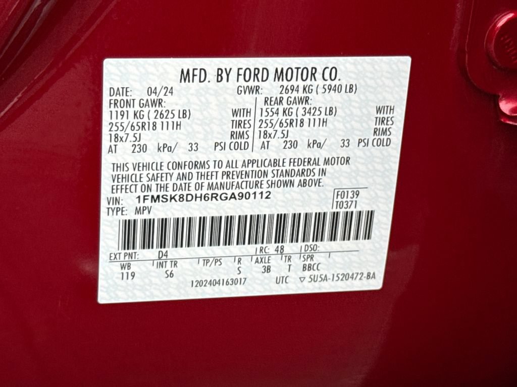 Used 2024 Ford Explorer XLT w/ Equipment Group 202A AWD/4WD image 30