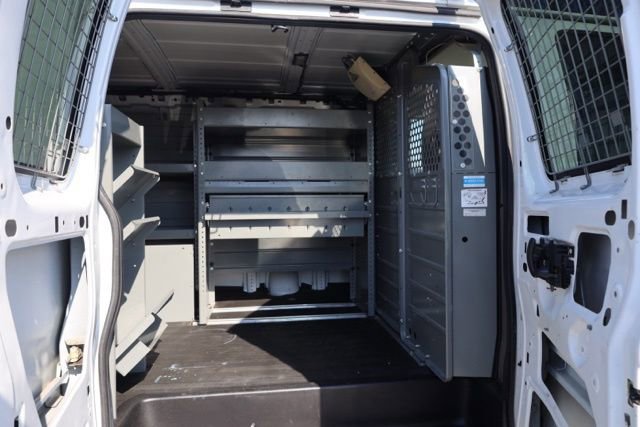 Used 2014 Chevrolet Express 2500 w/ Cold Climate Package image 25