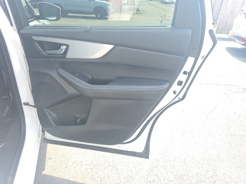 Certified 2024 Acura MDX SH-AWD w/ Technology Package image 30