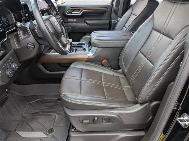 Certified 2024 Chevrolet Silverado 1500 High Country w/ High Country Premium Package AWD/4WD image 21