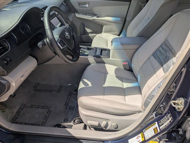 Used 2016 Toyota Camry XLE w/ Moonroof Package image 13