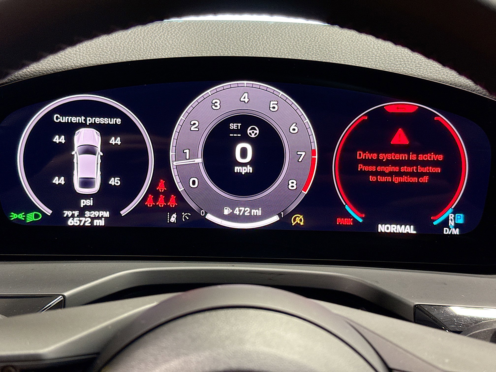 Certified 2025 Porsche Panamera 4 AWD/4WD image 40