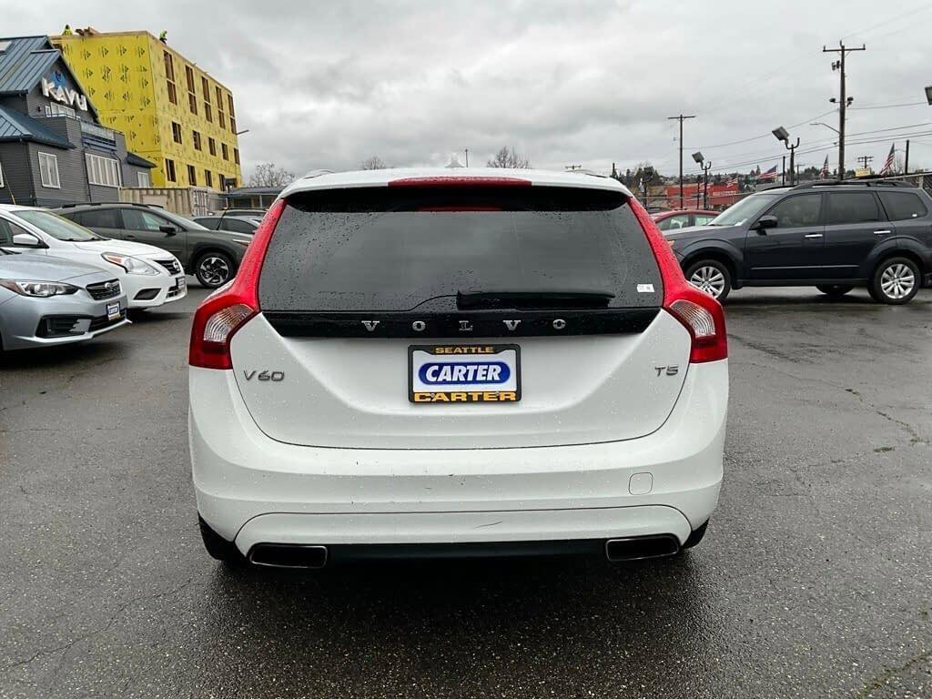 Used 2016 Volvo V60 T5 Premier image 7