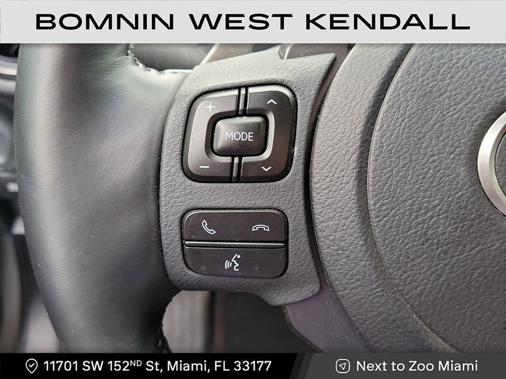 Used 2025 Lexus IS 350 F Sport image 14