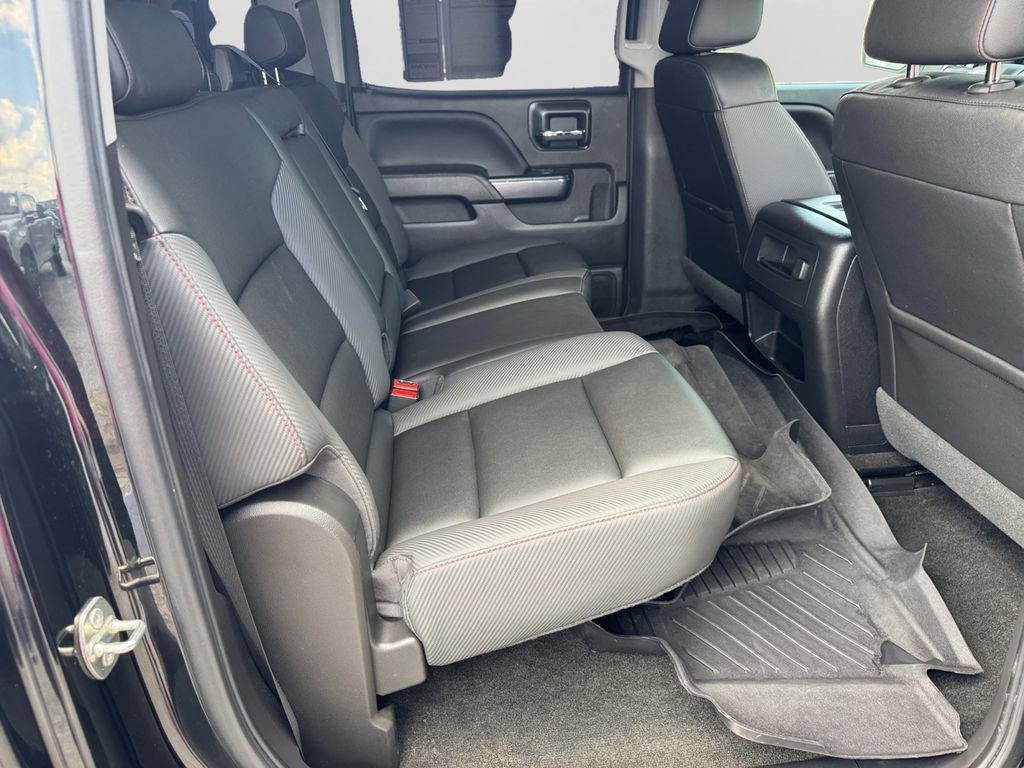 Used 2018 GMC Sierra 1500 SLT w/ All Terrain Package AWD/4WD image 7