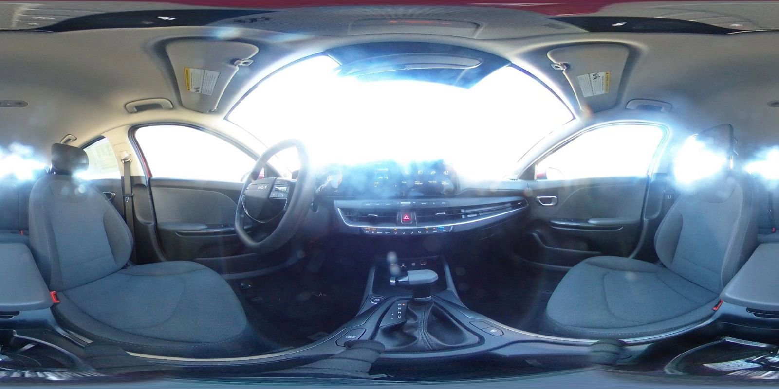 Used 2025 Kia K4 LXS image 44