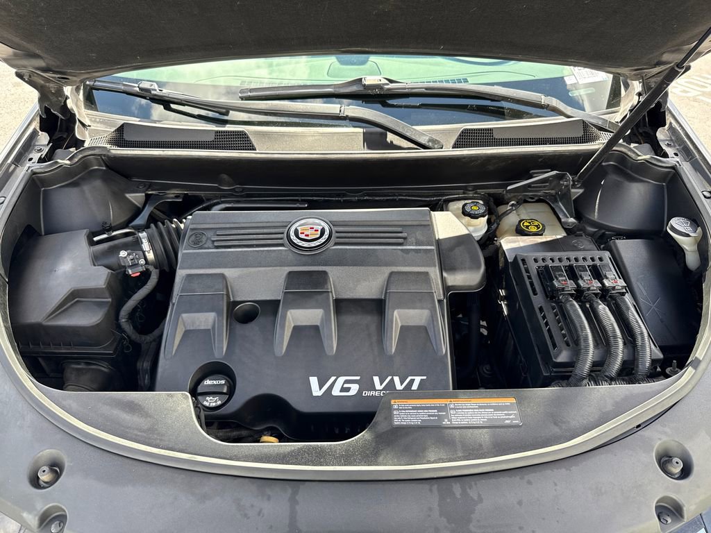 Used 2016 Cadillac SRX Luxury FWD image 6