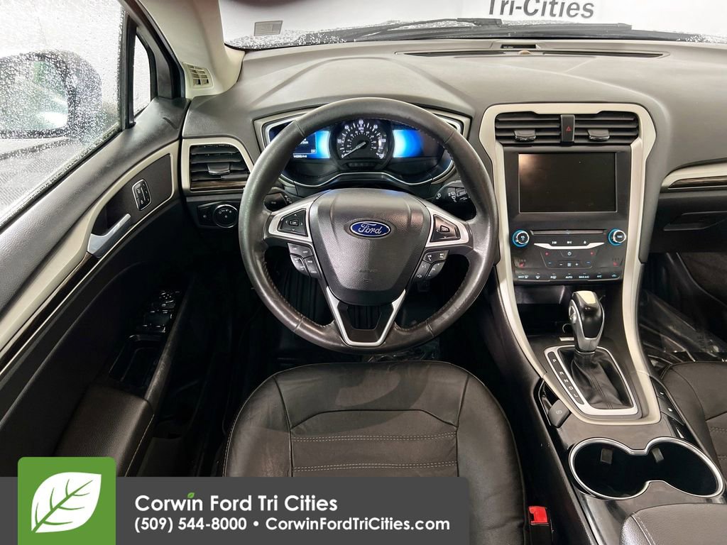 Used 2014 Ford Fusion Energi SE image 26