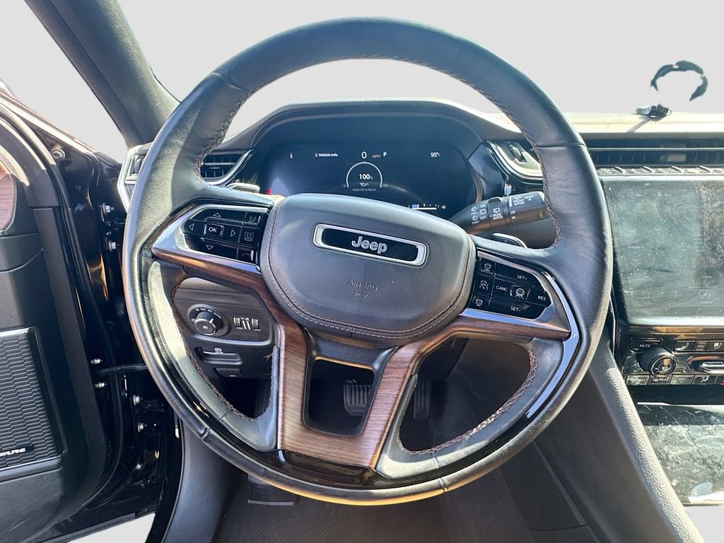 Used 2024 Jeep Grand Cherokee L Summit AWD/4WD image 12